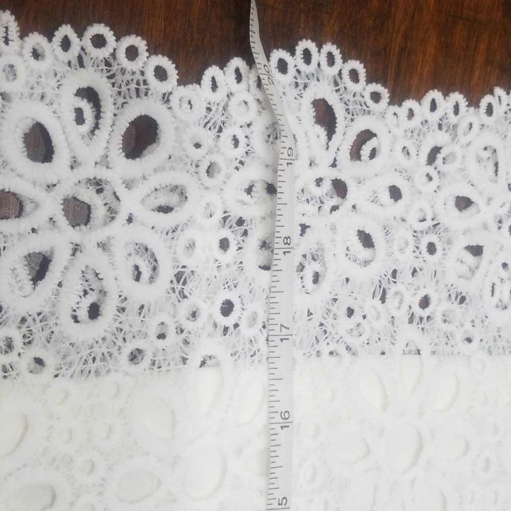 White mini skirt! New - Picture 3 of 5